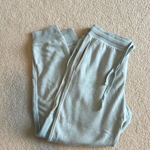 Women’s size Medium American Eagle sweatpants in light green/sage.